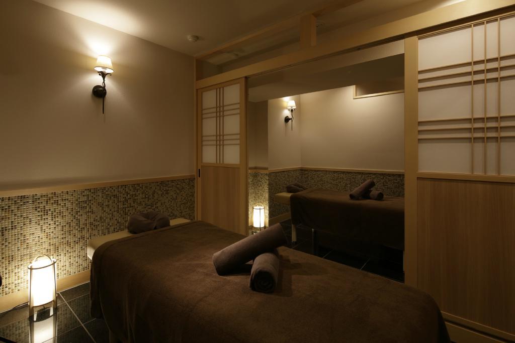 Готель Fujikawaguchiko Onsen Konanso Екстер'єр фото A massage parlour in Japan