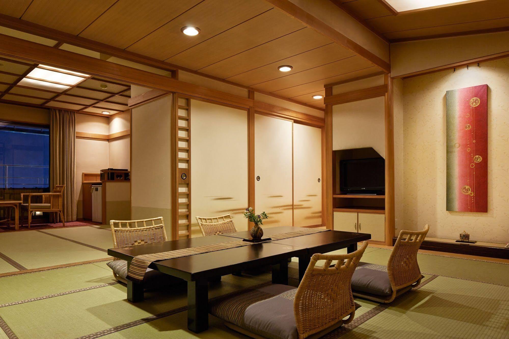 Готель Fujikawaguchiko Onsen Konanso Екстер'єр фото